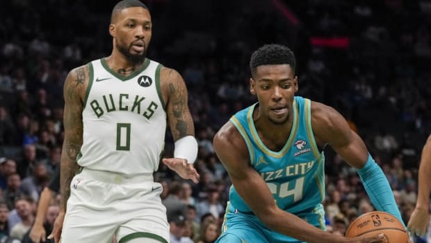Milwaukee Bucks, Charlotte Hornets